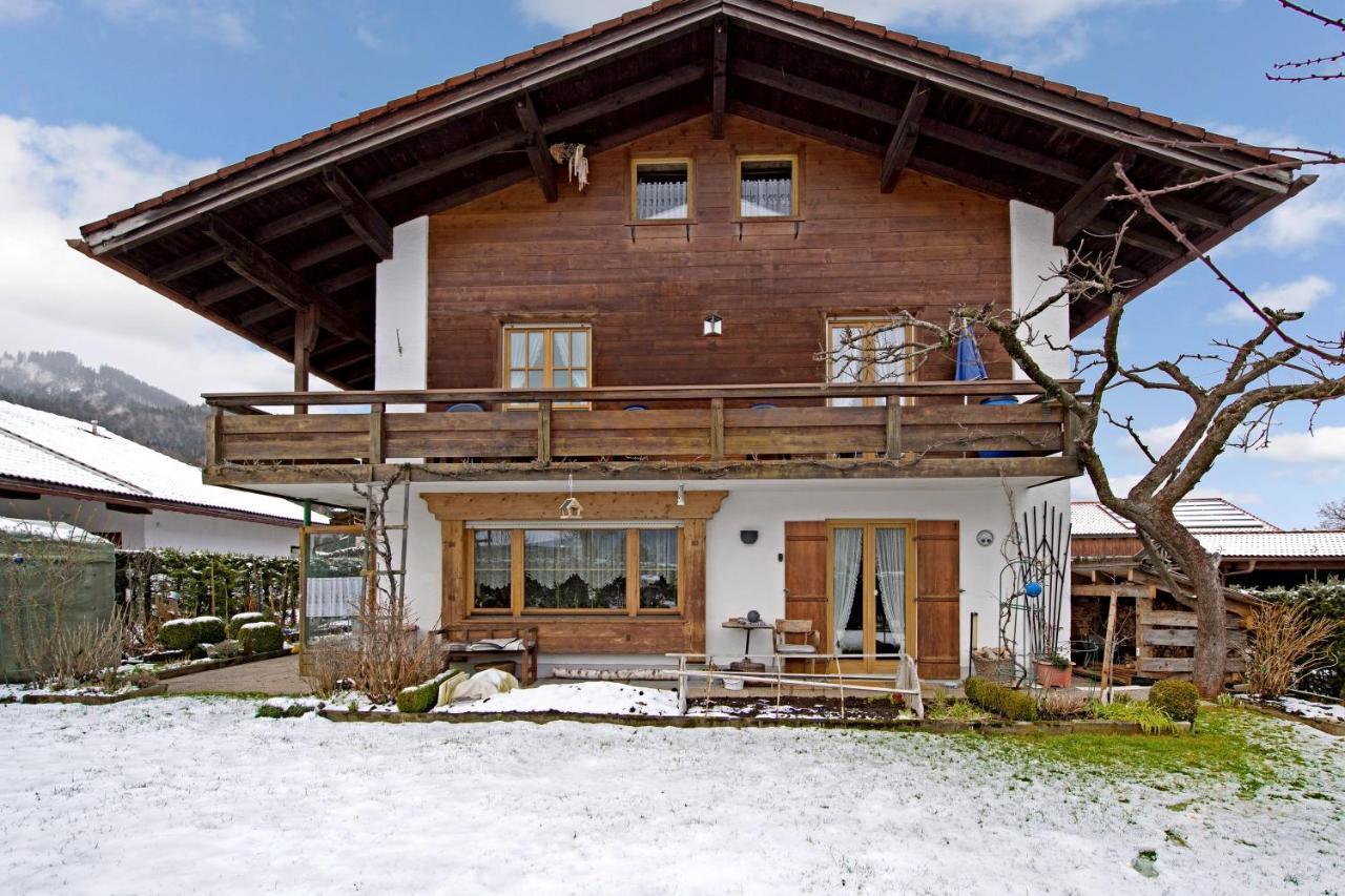 Ferienwohnungen Holzner Gross Инцел Екстериор снимка